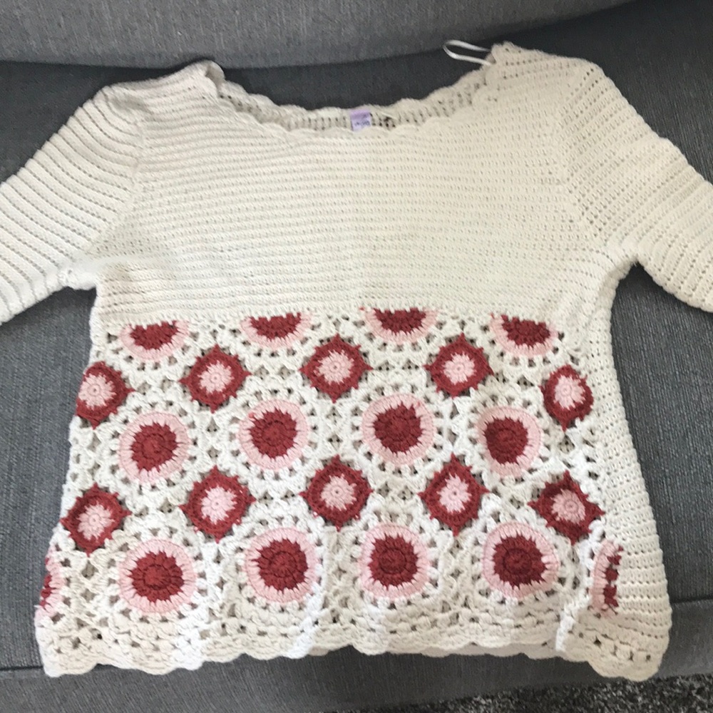 White Alya sweater